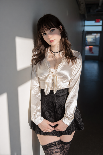 Karina alt girl - play with her in a strip game